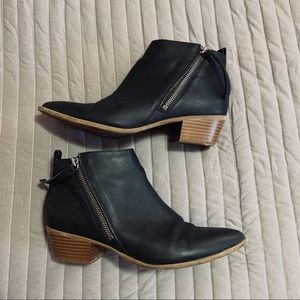 Circus Sam Edelman Black Leather Booties size 8